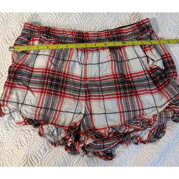 Christmas PJs
Size medium
Old Navy/Aerie
Excellent condition - Picture 9 of 9